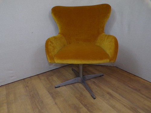 Fully upholstered swivel - fully,