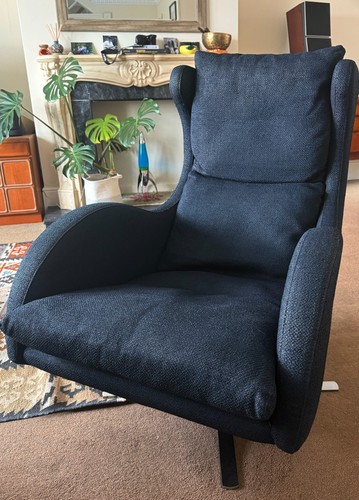 Fama large swivel egg chair - large,